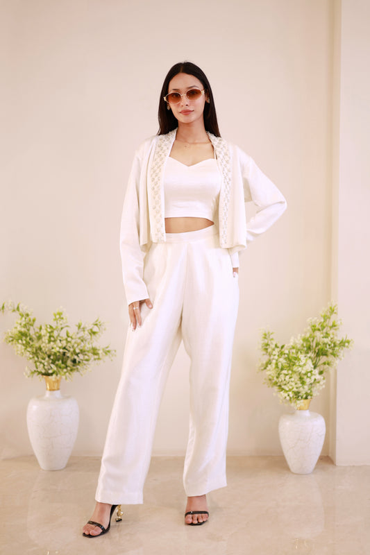 Ivory Grace three-piece set