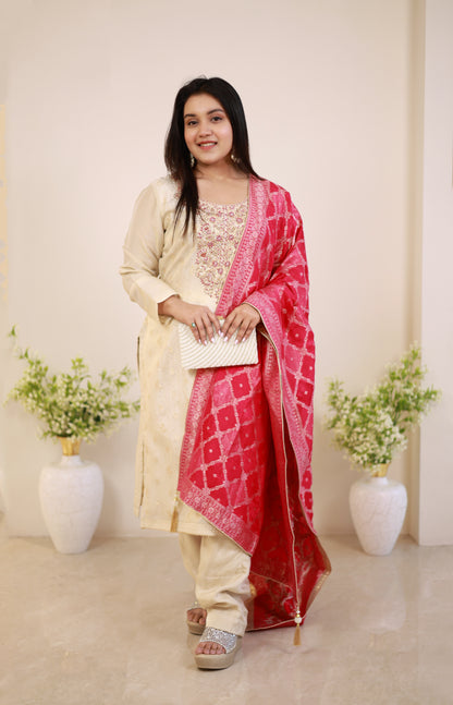 Ivory Gulnaar Kurta Set